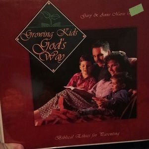 GROWING KIDS GODS WAY SET OF 19